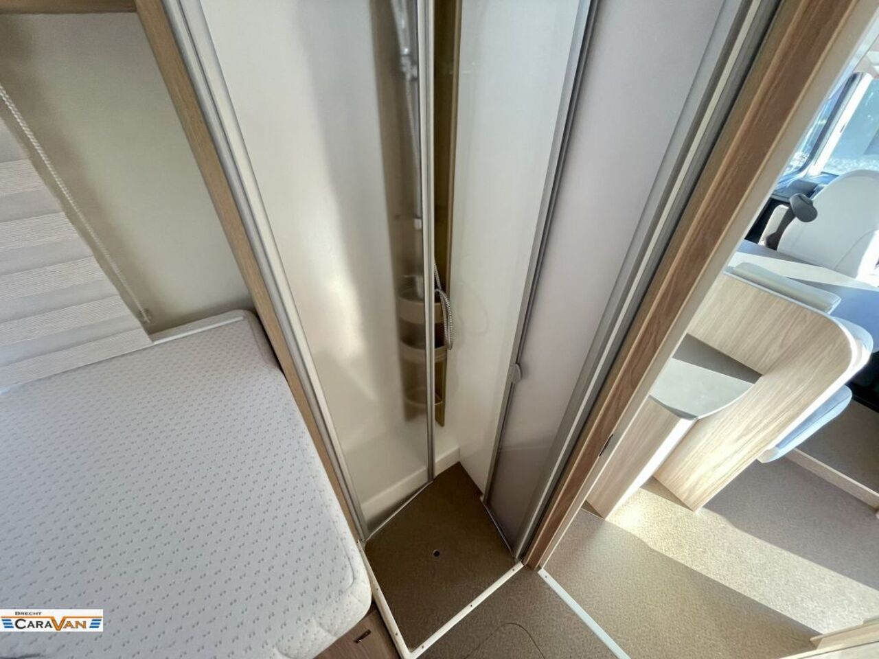 BÜRSTNER I 728 G Limited Luftfeder HA, Rollerbühne Ansicht 10 für Fahrzeugdetailseite