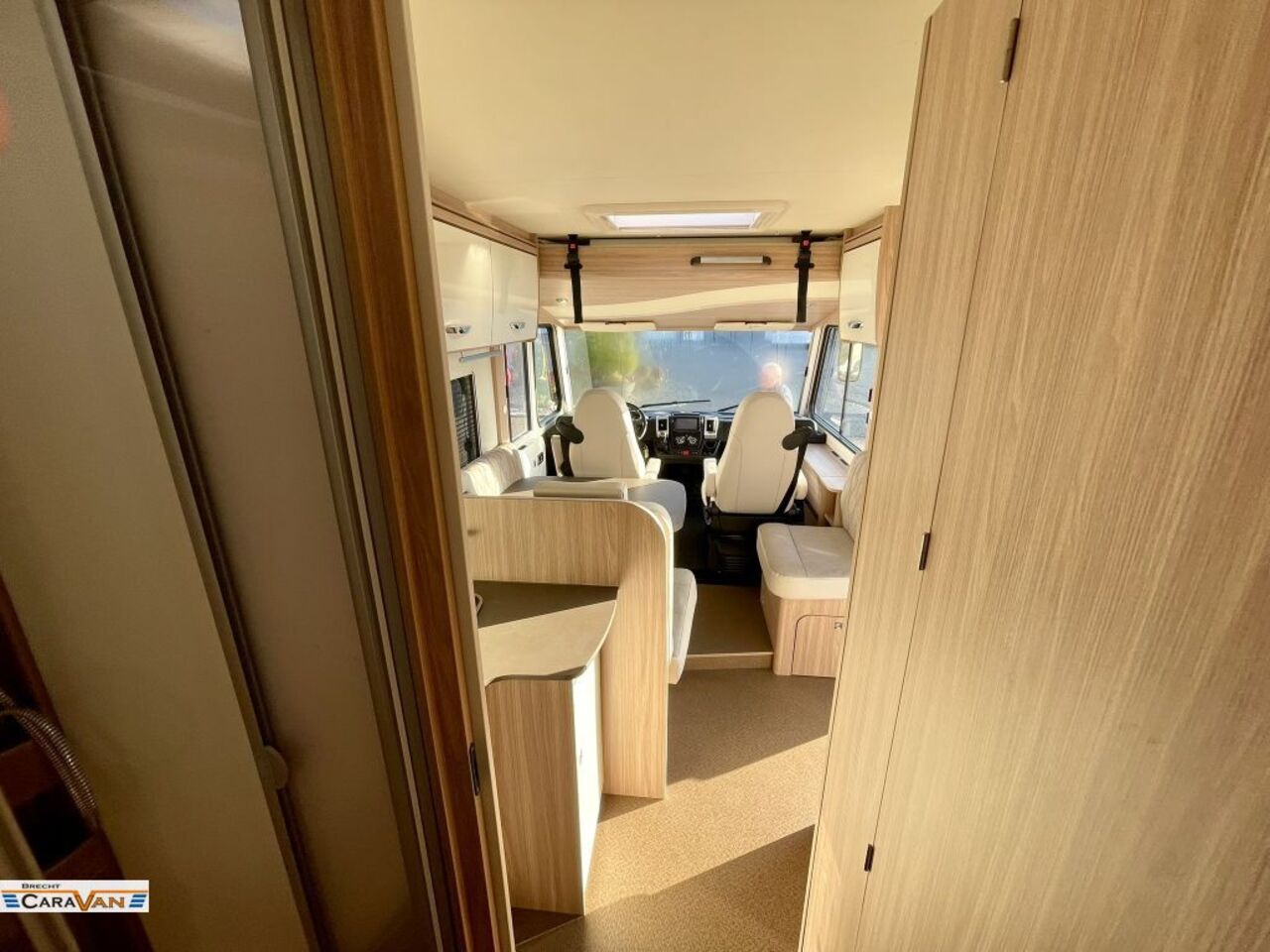 BÜRSTNER I 728 G Limited Luftfeder HA, Rollerbühne Ansicht 12 für Fahrzeugdetailseite