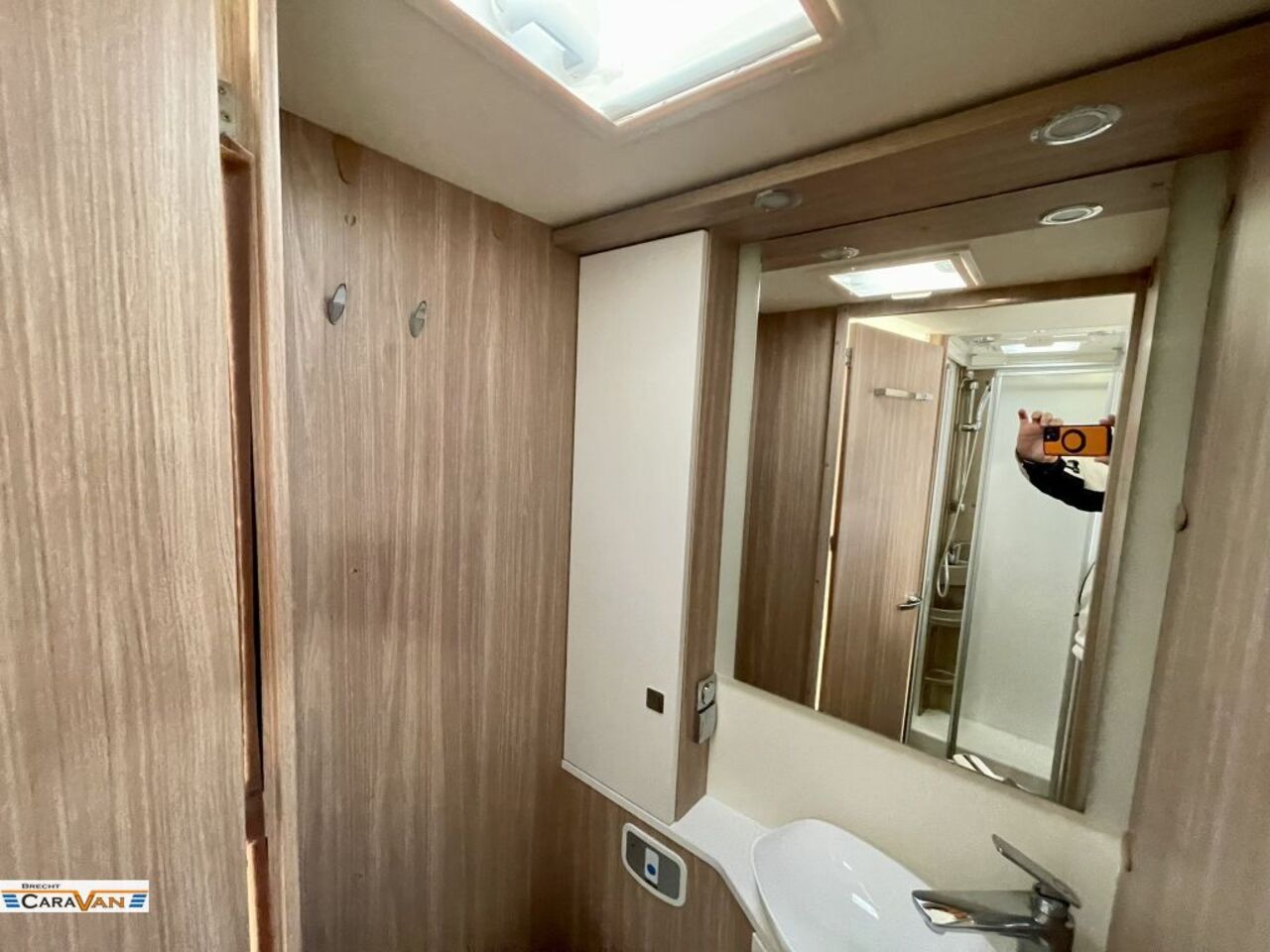 BÜRSTNER I 728 G Limited Luftfeder HA, Rollerbühne Ansicht 14 für Fahrzeugdetailseite