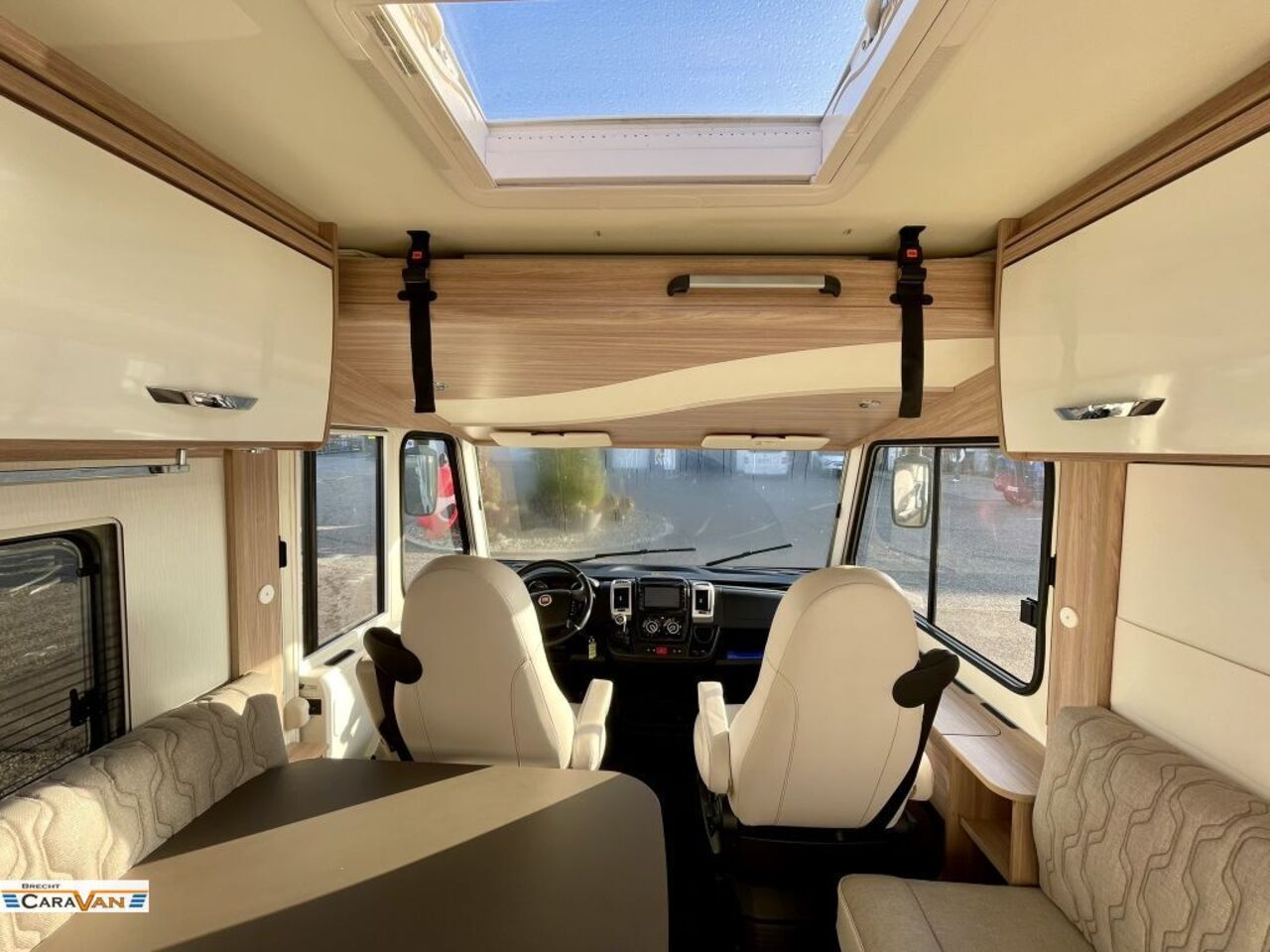 BÜRSTNER I 728 G Limited Luftfeder HA, Rollerbühne Ansicht 8 für Fahrzeugdetailseite