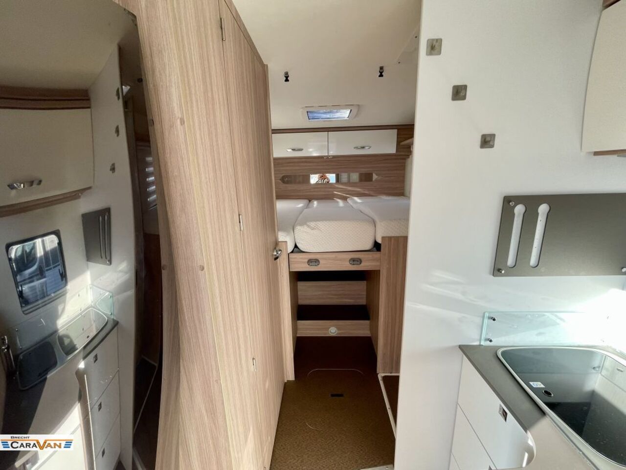 BÜRSTNER I 728 G Limited Luftfeder HA, Rollerbühne Ansicht 9 für Fahrzeugdetailseite