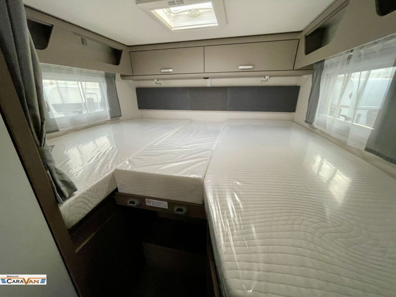 CARADO 338 pro+ MESSE ANGEBOTE ON TOP Ansicht 9 für Fahrzeugdetailseite