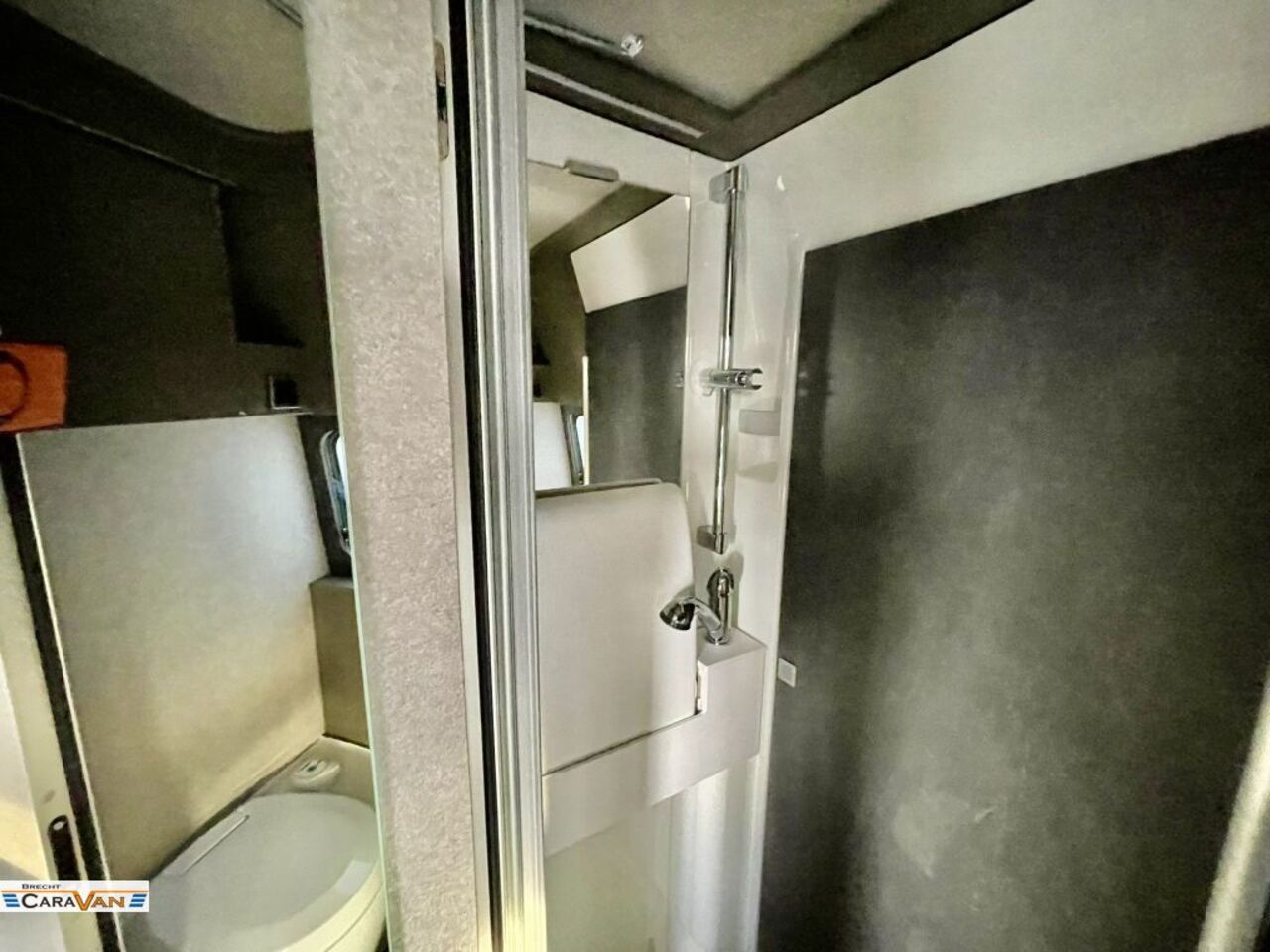 HYMER-ERIBA Grand Canyon S 4x4 Allrad MESSE ANGEBOTE ON TOP Ansicht 14 für Fahrzeugdetailseite