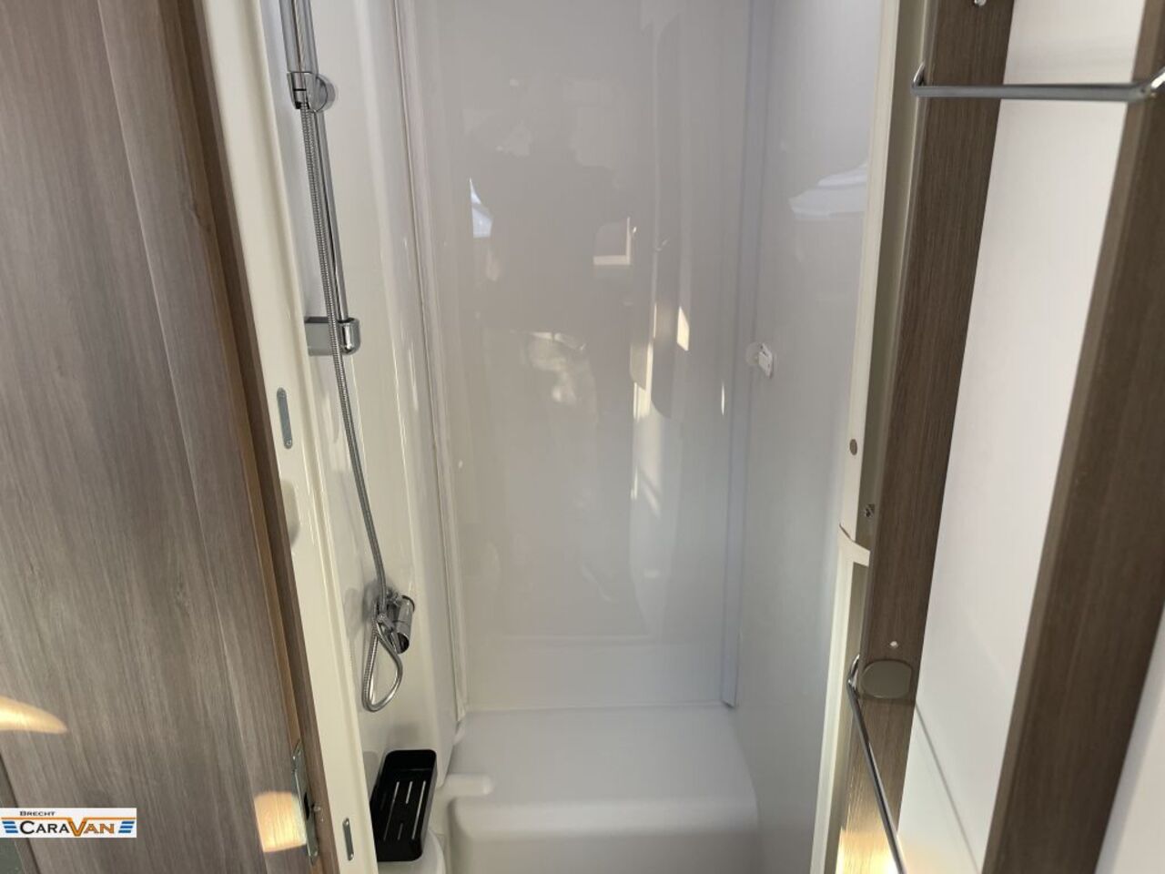 CARADO 338 pro+ Ansicht 14 für Fahrzeugdetailseite