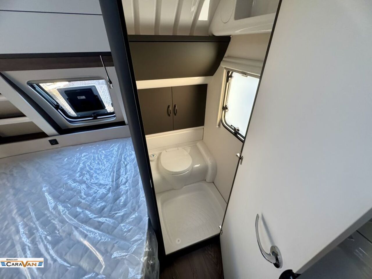 HOBBY 650 KMFe 2200 kg / Hobby Connect Ansicht 11 für Fahrzeugdetailseite