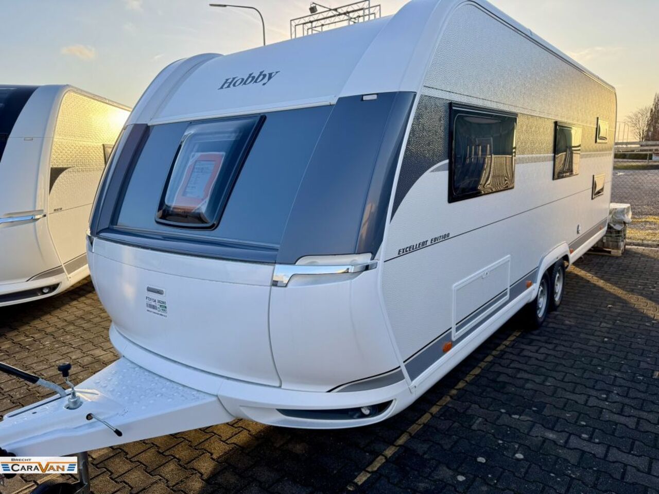 HOBBY 650 KMFe 2200 kg / Hobby Connect Ansicht 21 für Fahrzeugdetailseite