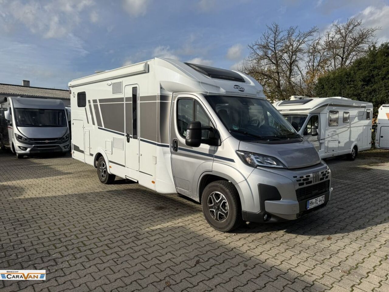 CARADO 447 Pro+ Automatik/6E/Hubbett Ansicht 1 für Fahrzeugdetailseite