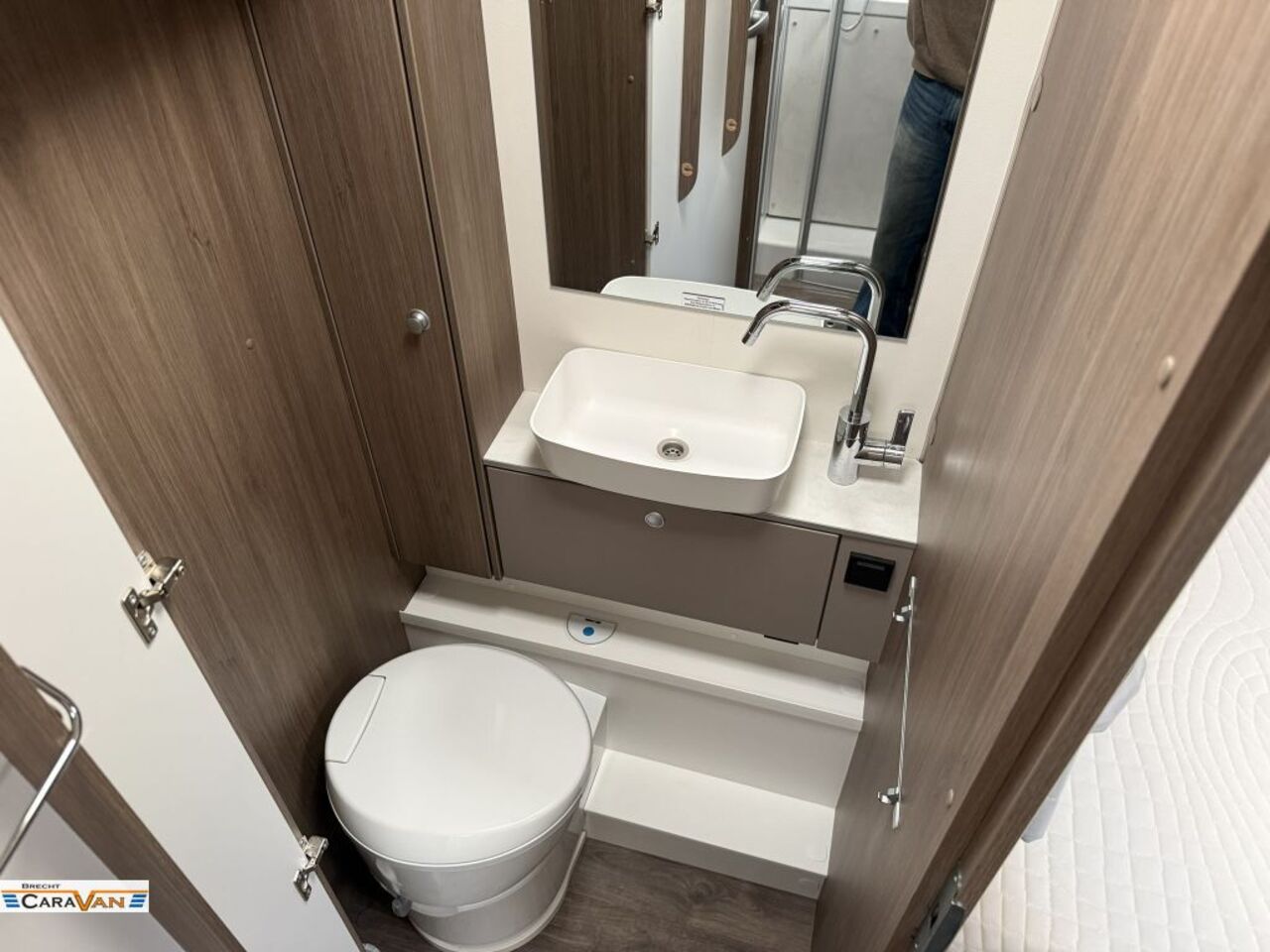 CARADO 447 Pro+ Ab Anfang Juni 26 abzugeben Ansicht 10 für Fahrzeugdetailseite