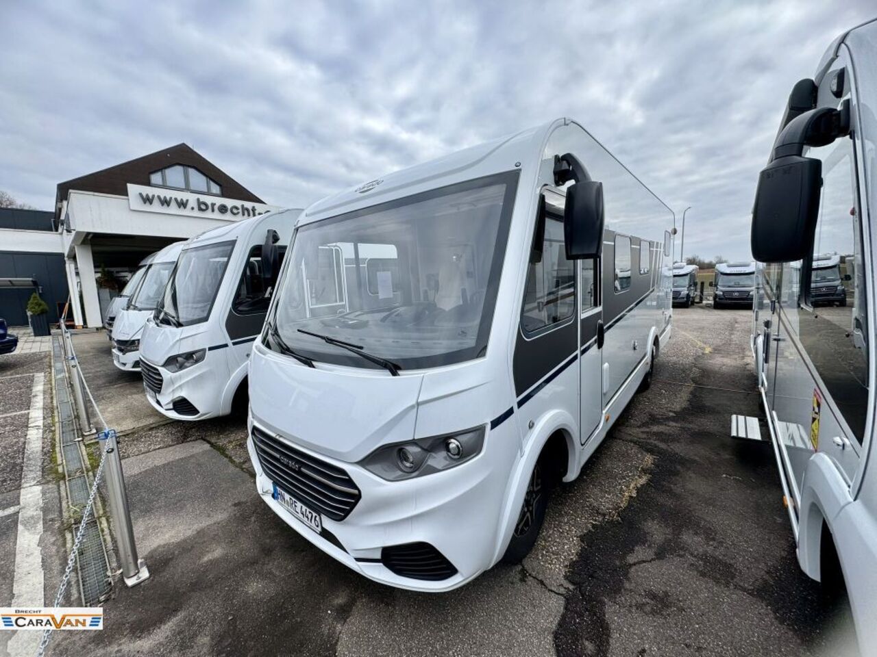 CARADO 447 Pro+ 8G/Combi 6E/el.Bremse uvm. Ansicht 13 für Fahrzeugdetailseite