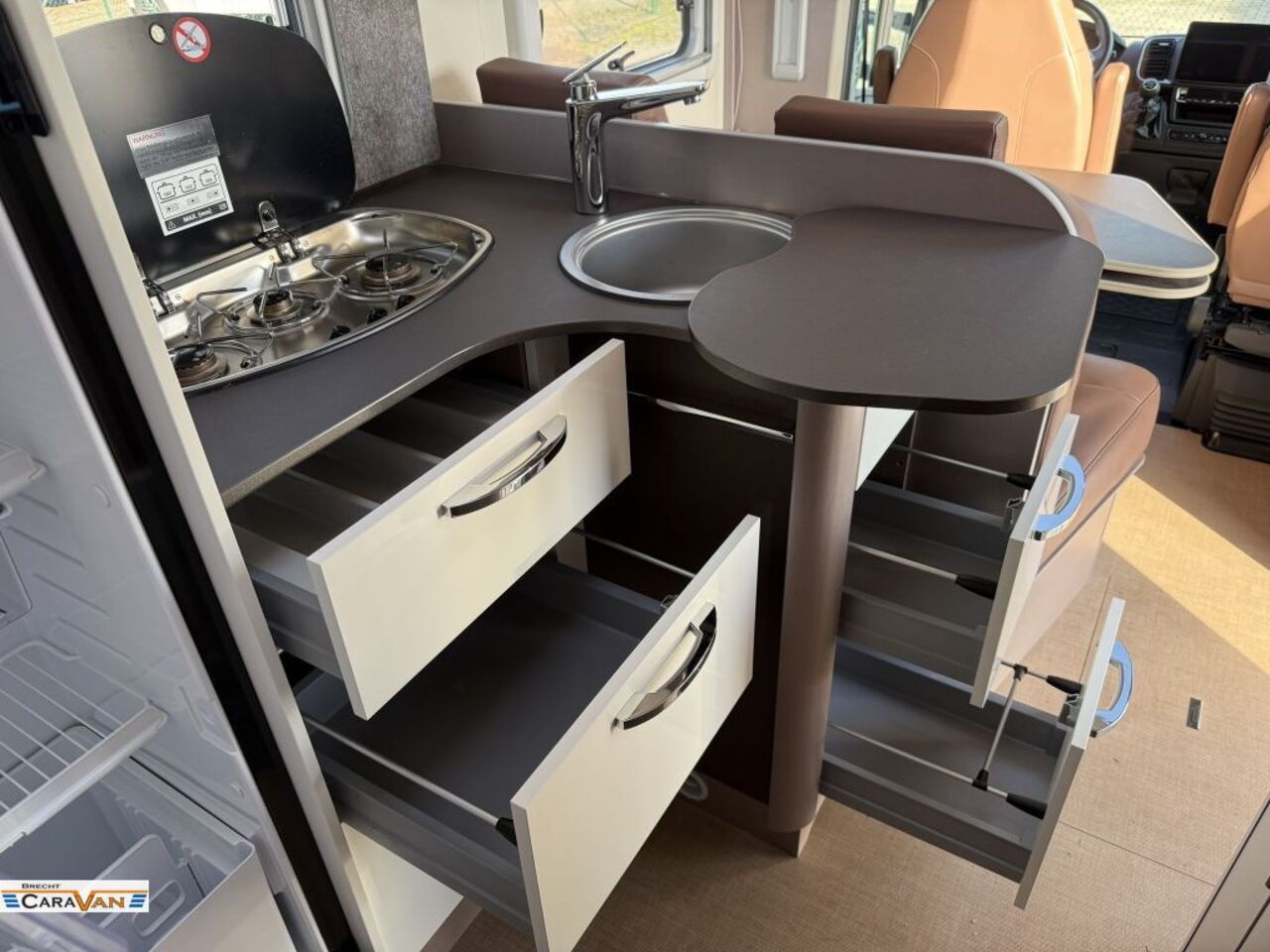 BÜRSTNER 690 G Harmony Line Doppelboden/Isofix ... Ansicht 8 für Fahrzeugdetailseite