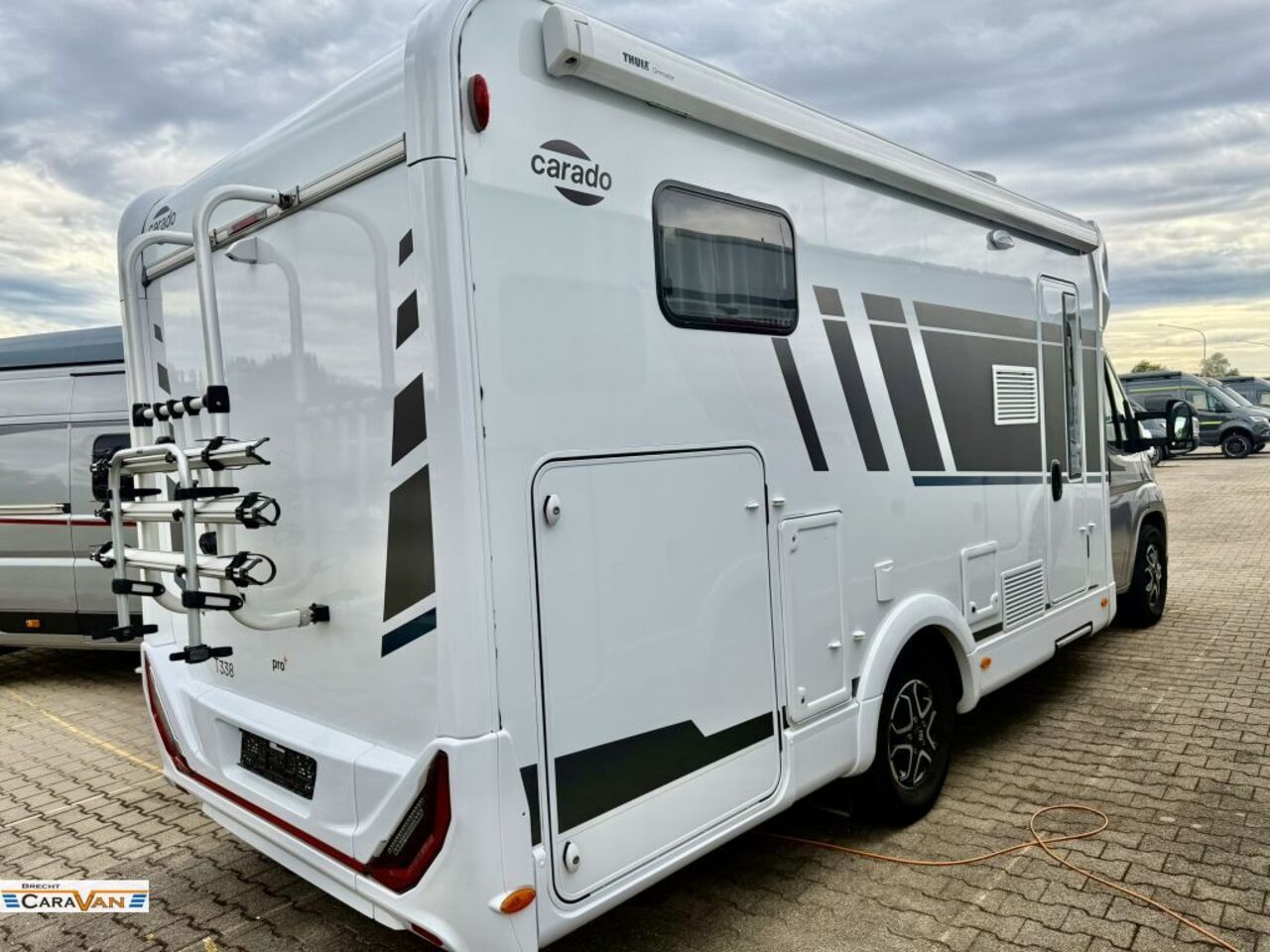 CARADO 338 pro+ Automatik/Safety Paket/Hubbett Ansicht 14 für Fahrzeugdetailseite