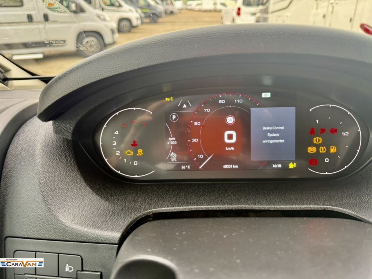 CARADO 338 pro+ Automatik/Safety Paket/Hubbett Ansicht 23 für Fahrzeugdetailseite