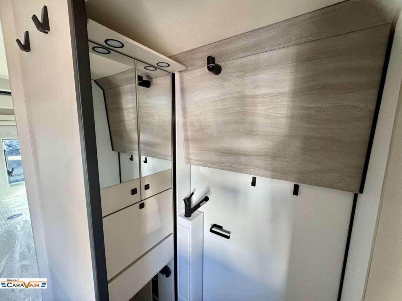 BÜRSTNER PC 6.0 Schlafdach, Automatik Ansicht 6 für Fahrzeugdetailseite