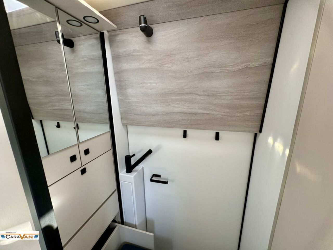 BÜRSTNER PC 6.0 NEUHEIT - ENDLICH EINGETROFFEN Ansicht 5 für Fahrzeugdetailseite