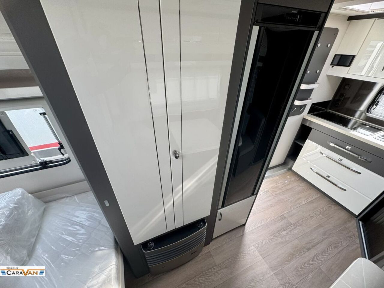 HOBBY 460 SL Frisch eingetroffen! Ansicht 17 für Fahrzeugdetailseite