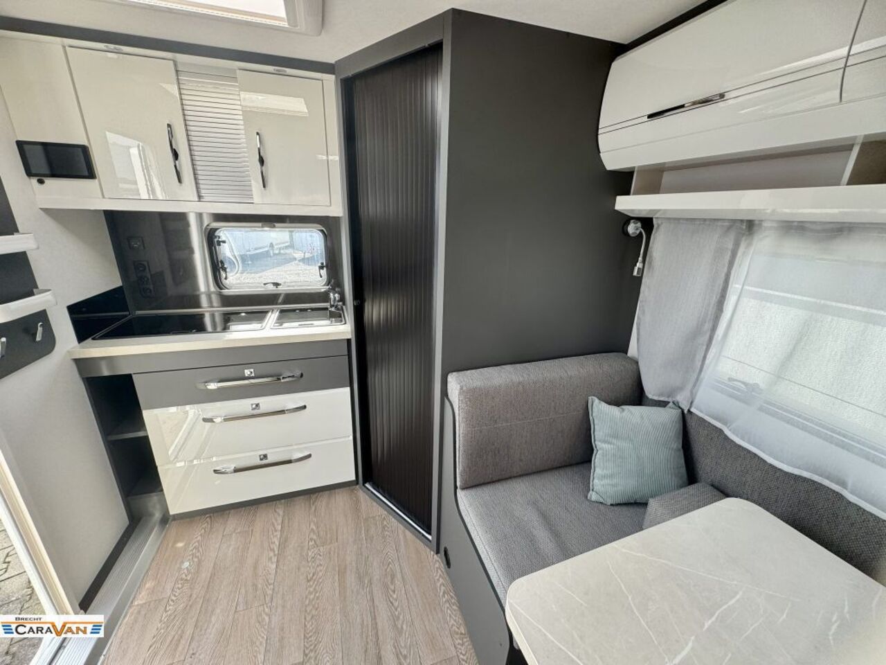 HOBBY 460 SL Frisch eingetroffen! Ansicht 18 für Fahrzeugdetailseite