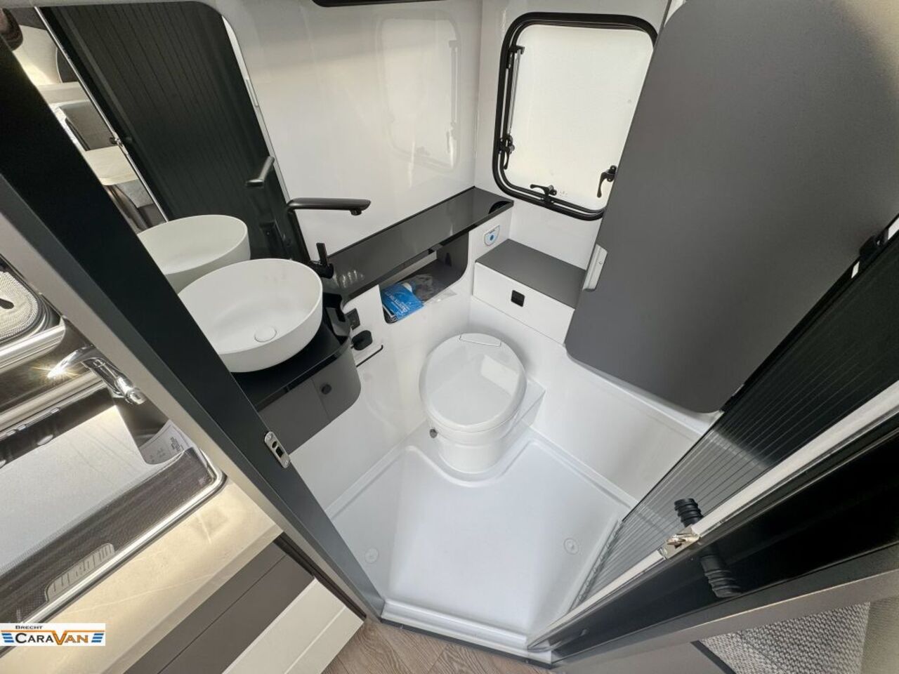 HOBBY 460 SL Frisch eingetroffen! Ansicht 6 für Fahrzeugdetailseite
