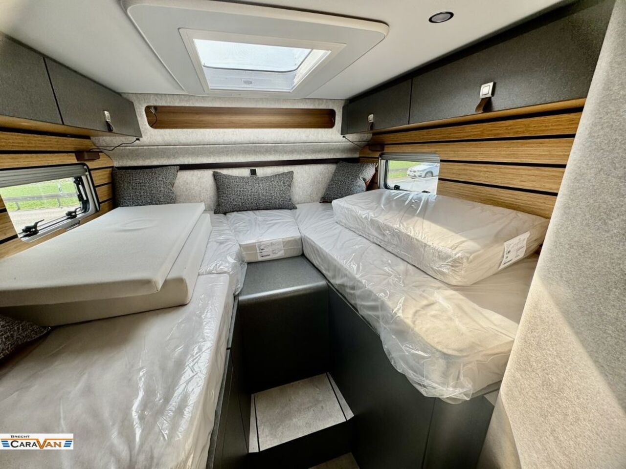 HYMER-ERIBA 580 CrossTrail XXL-Bett / Toilette wählbar Ansicht 10 für Fahrzeugdetailseite