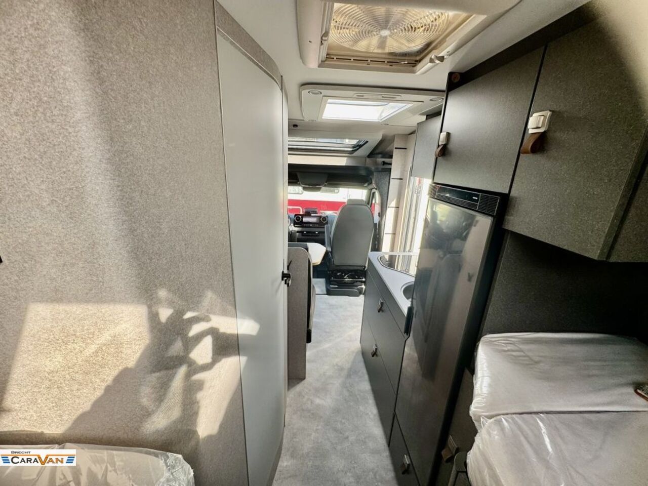 HYMER-ERIBA 580 CrossTrail XXL-Bett / Toilette wählbar Ansicht 12 für Fahrzeugdetailseite