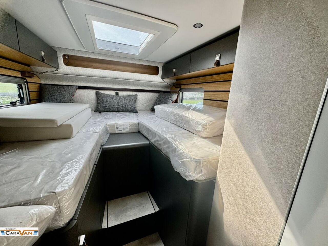 HYMER-ERIBA 580 CrossTrail XXL-Bett / Toilette wählbar Ansicht 14 für Fahrzeugdetailseite