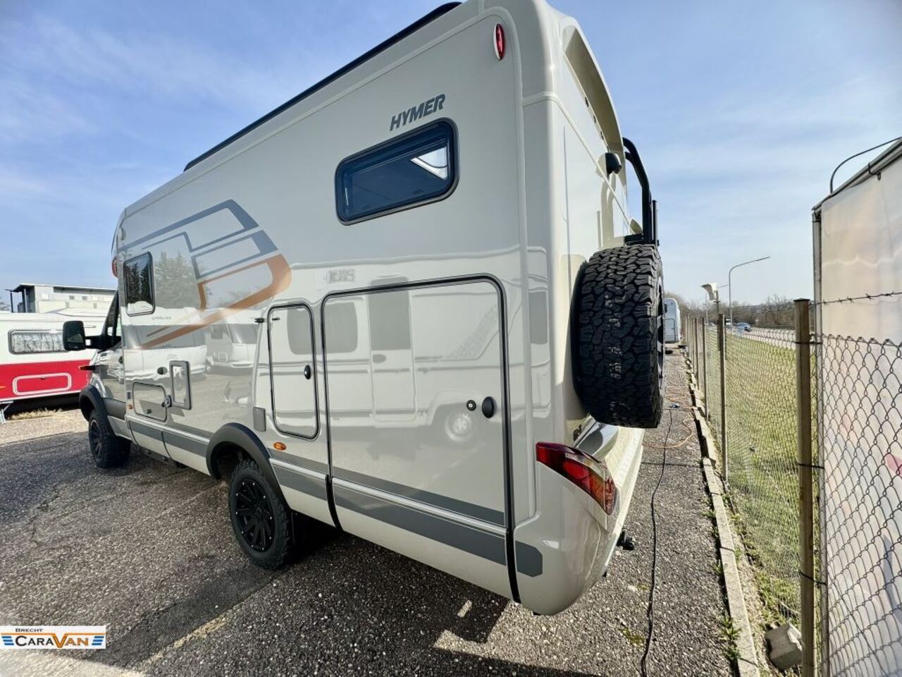 HYMER-ERIBA 580 CrossTrail XXL-Bett / Toilette wählbar Ansicht 21 für Fahrzeugdetailseite