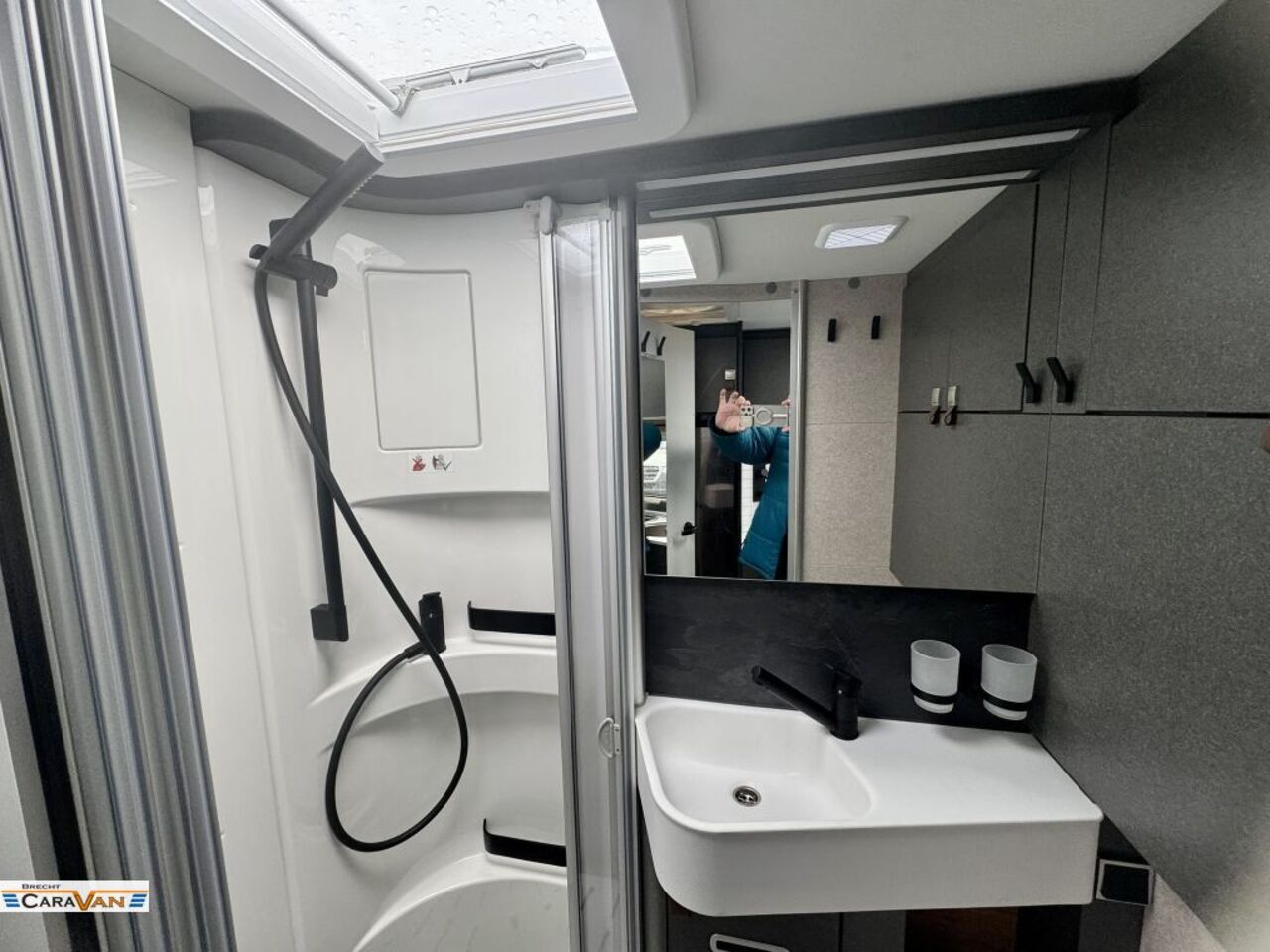 HYMER-ERIBA 580 CrossTrail AHK,Solar/Leder Ansicht 13 für Fahrzeugdetailseite