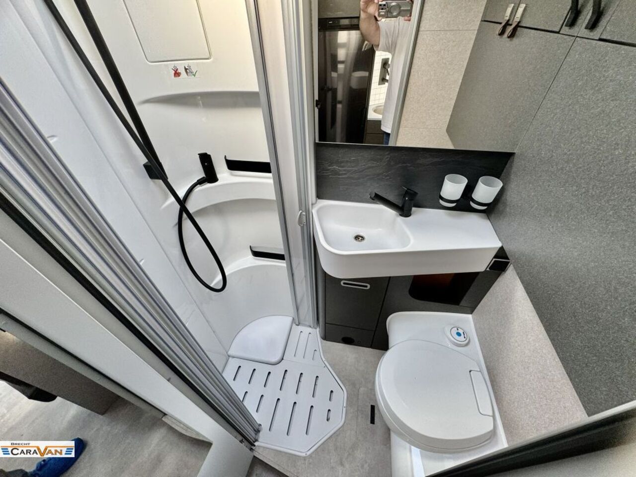 HYMER-ERIBA 580 CrossTrail AHK,Solar/Leder Ansicht 23 für Fahrzeugdetailseite