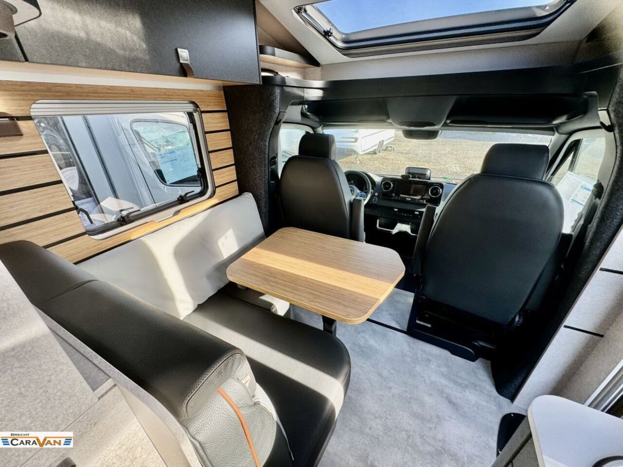 HYMER-ERIBA 580 CrossTrail AHK,Solar/Leder Ansicht 4 für Fahrzeugdetailseite