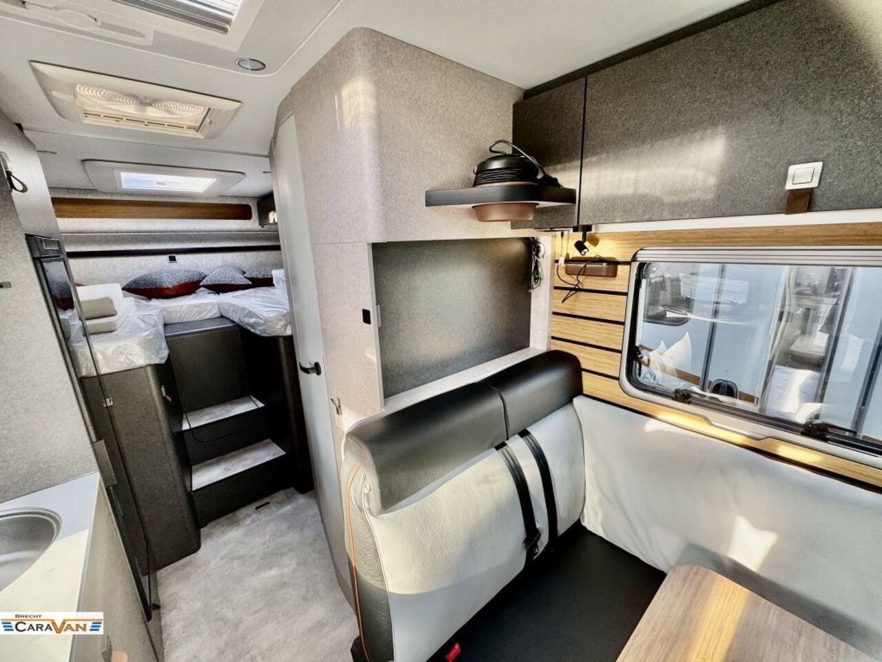 HYMER-ERIBA 580 CrossTrail AHK,Solar/Leder Ansicht 8 für Fahrzeugdetailseite