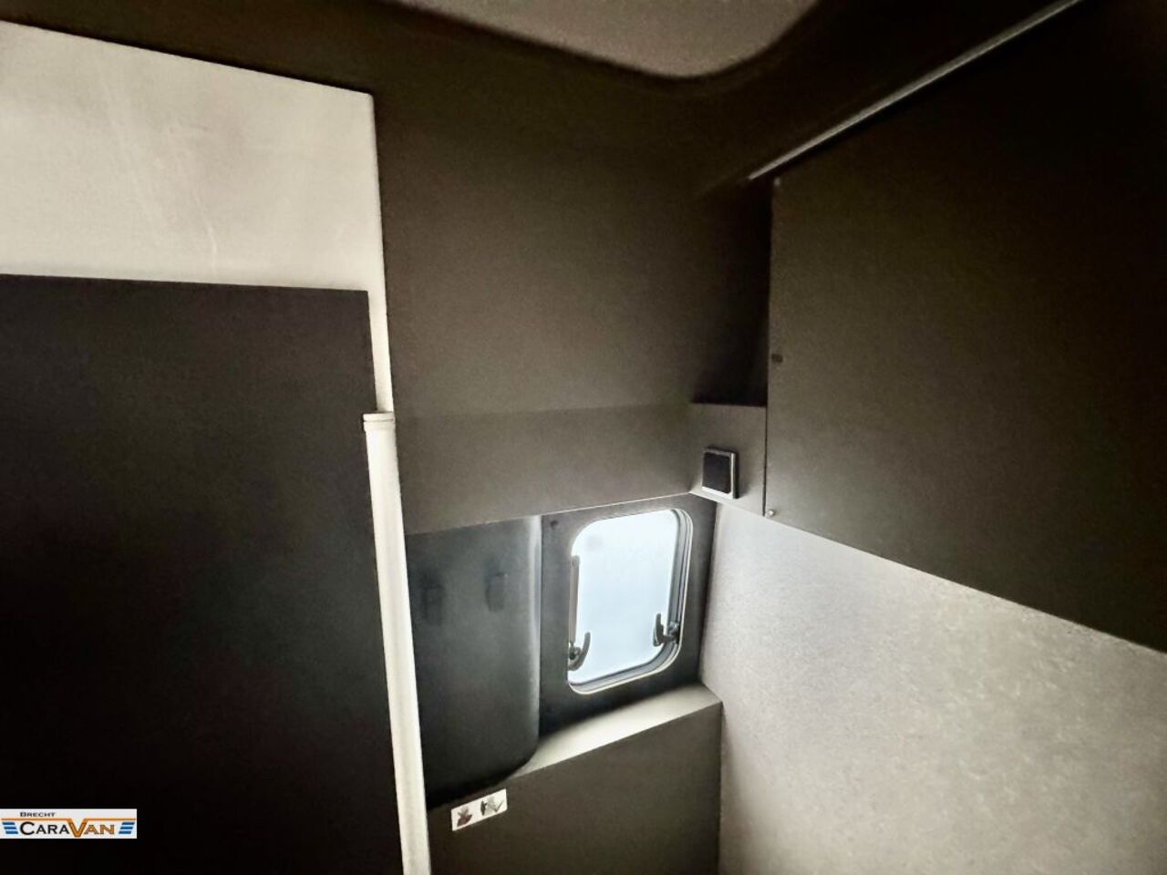 HYMER-ERIBA Grand Canyon S 4x4 Allrad VOLLAUSSTATTUNG > top price Ansicht 12 für Fahrzeugdetailseite