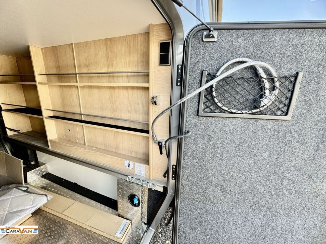 HYMER-ERIBA I 600 BlackLine über 27.000 Euro Ersparnis! Ansicht 16 für Fahrzeugdetailseite