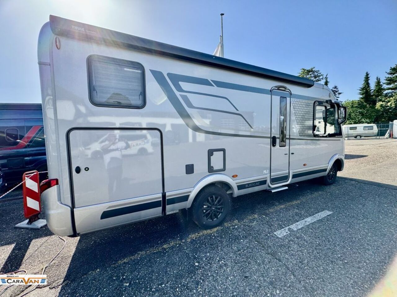 HYMER-ERIBA I 600 BlackLine über 27.000 Euro Ersparnis! Ansicht 18 für Fahrzeugdetailseite