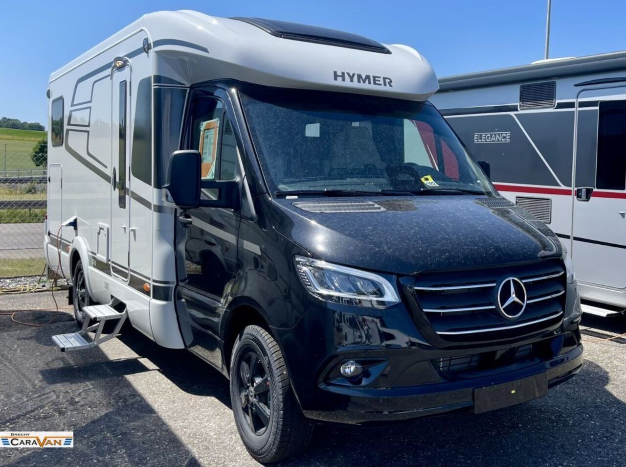 HYMER-ERIBA 600 3.5 t mit Hubbett Ansicht 1 für Fahrzeugdetailseite