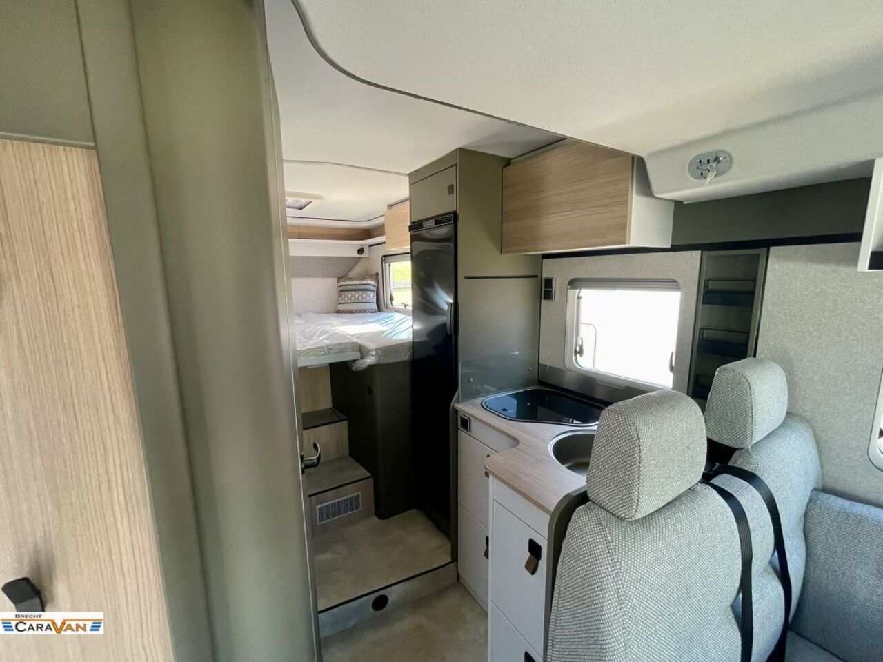 HYMER-ERIBA 600 3.5 t, Hubbett, Smart Battery Ansicht 6 für Fahrzeugdetailseite