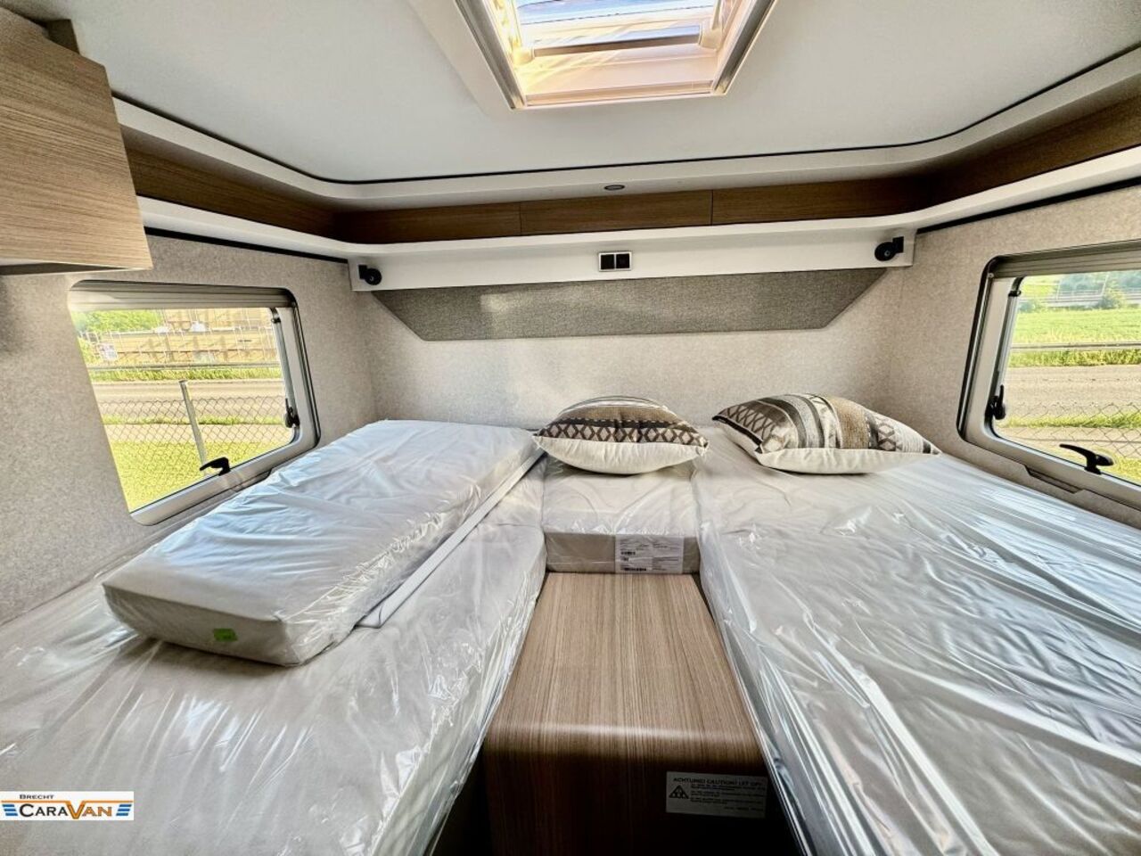 HYMER-ERIBA 600 Hubbett/LiPo/We.Ri./5G Ansicht 13 für Fahrzeugdetailseite