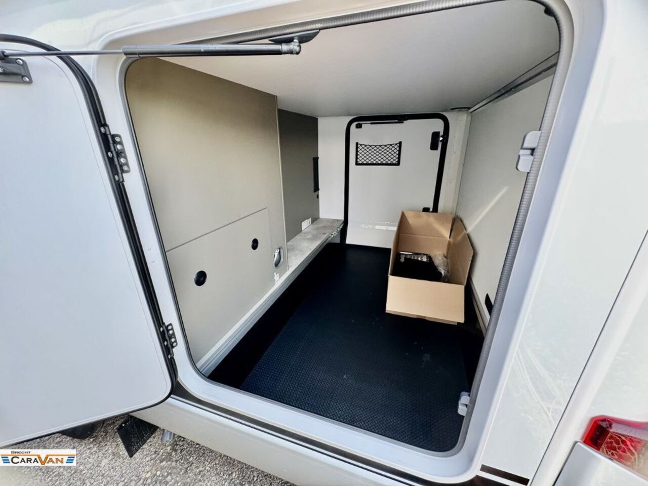 HYMER-ERIBA 600 Hubbett/LiPo/We.Ri./5G Ansicht 23 für Fahrzeugdetailseite