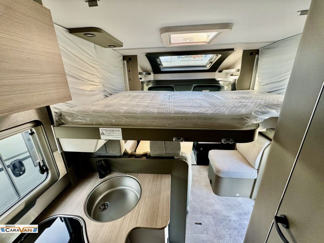 HYMER-ERIBA 600 Hubbett/LiPo/We.Ri./5G Ansicht 6 für Fahrzeugdetailseite
