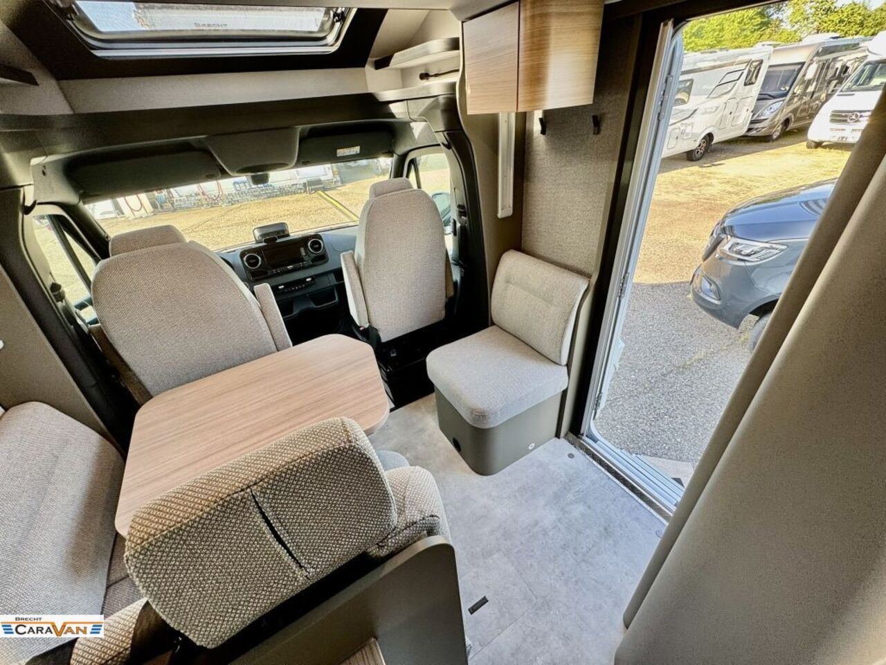 HYMER-ERIBA 600 Hubbett/LiPo/We.Ri./5G Ansicht 7 für Fahrzeugdetailseite