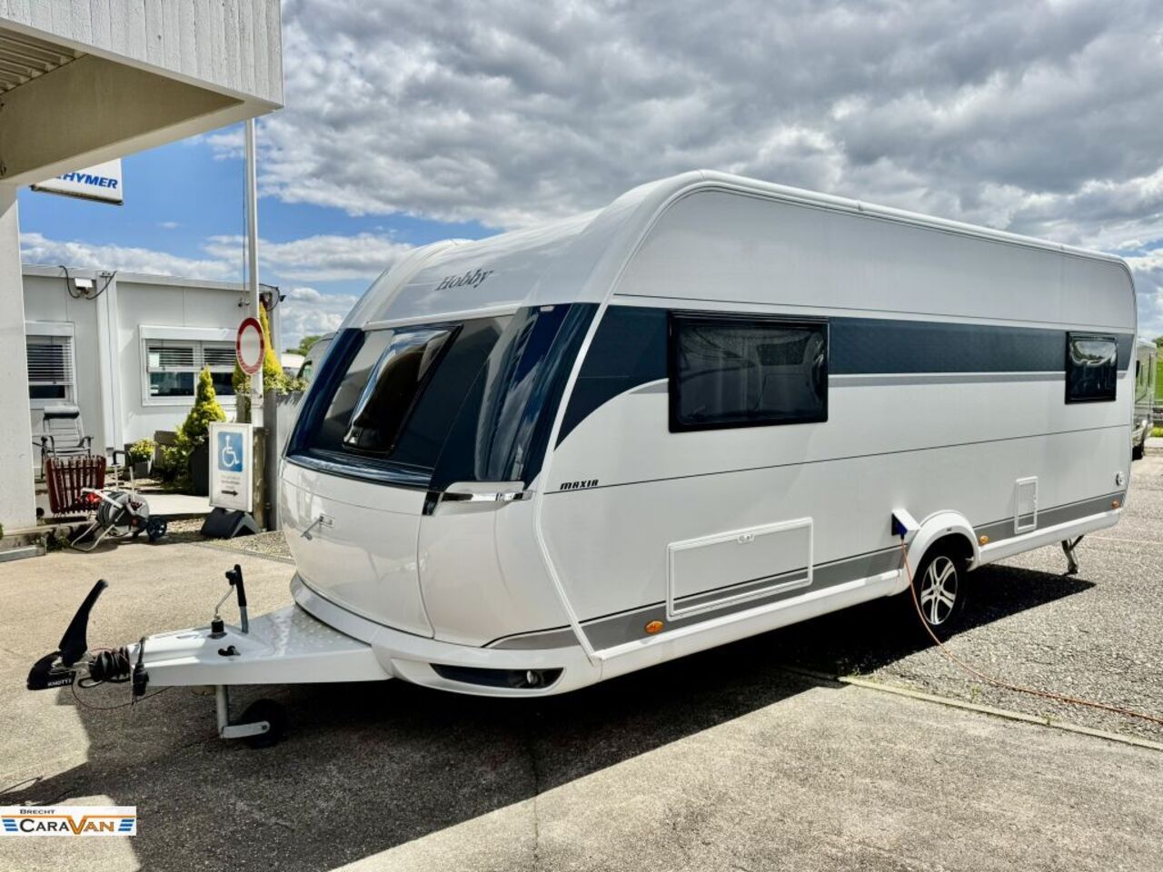 HOBBY 585 UL Barrierefrei Hublift Neuheit Ansicht 25 für Fahrzeugdetailseite