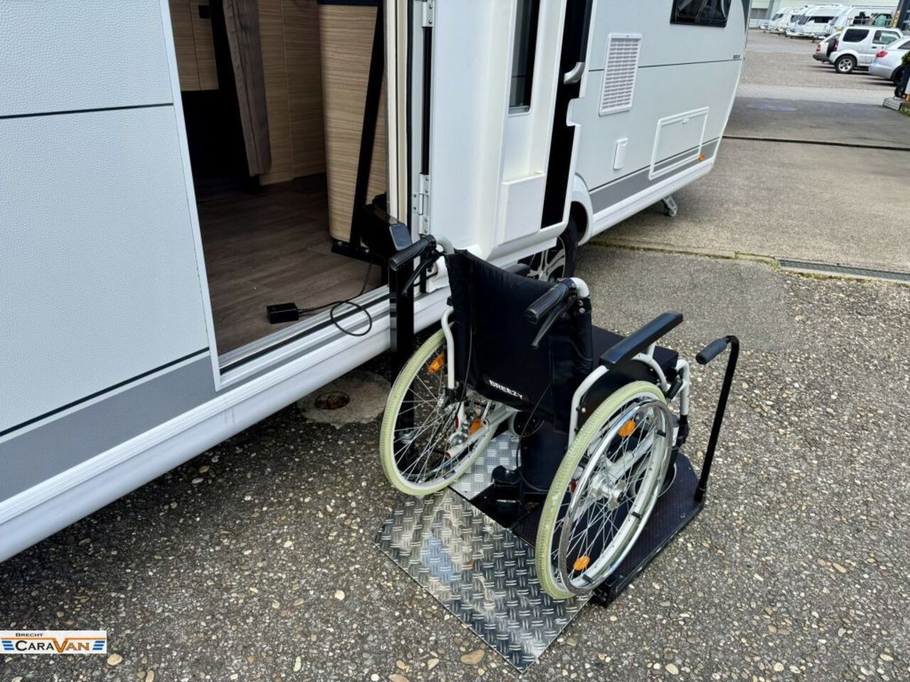 HOBBY 585 UL Barrierefrei Hublift Neuheit Ansicht 5 für Fahrzeugdetailseite