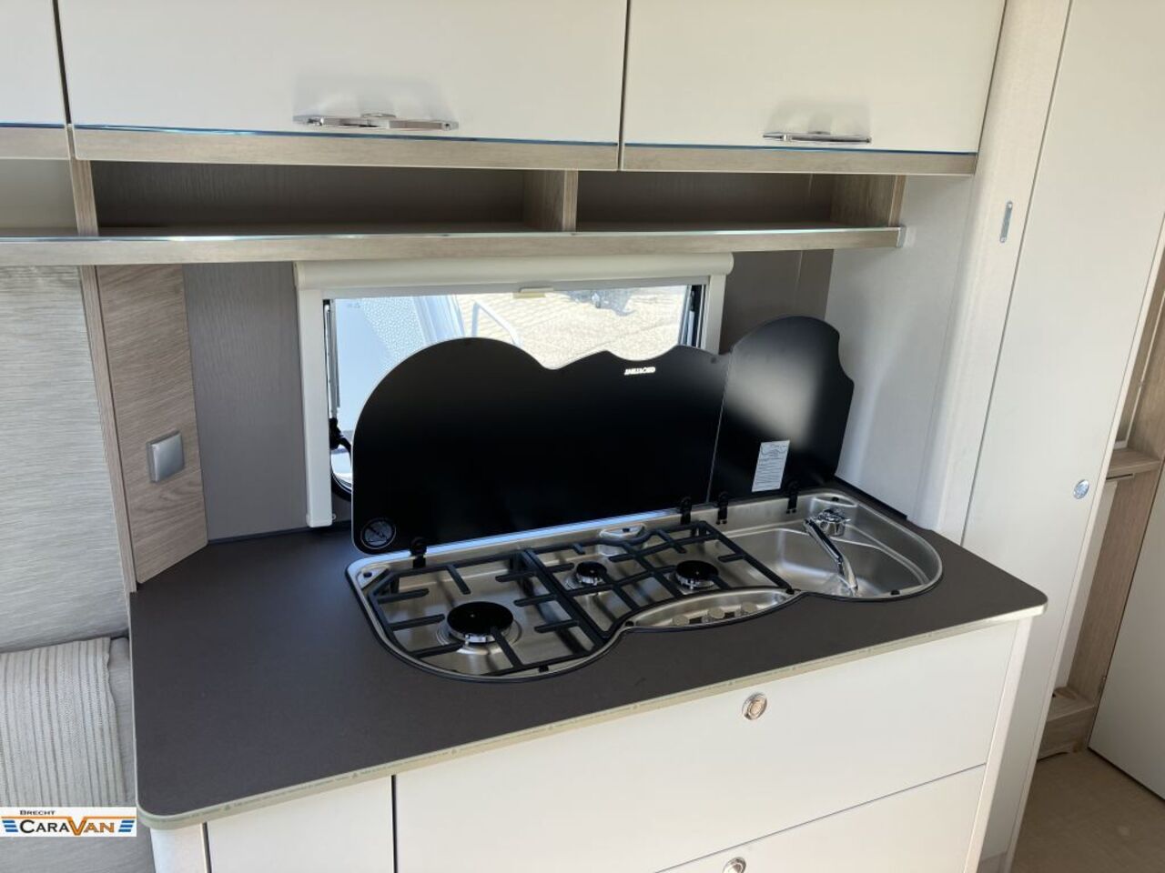 BÜRSTNER 455 TS 6017 Euro gespart! TOP Ausst. Ansicht 15 für Fahrzeugdetailseite