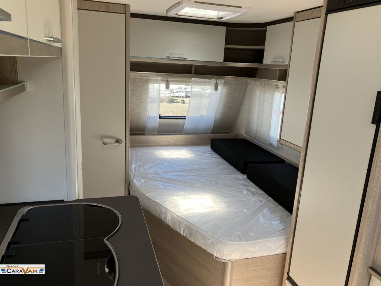 BÜRSTNER 455 TS 6017 Euro gespart! TOP Ausst. Ansicht 8 für Fahrzeugdetailseite