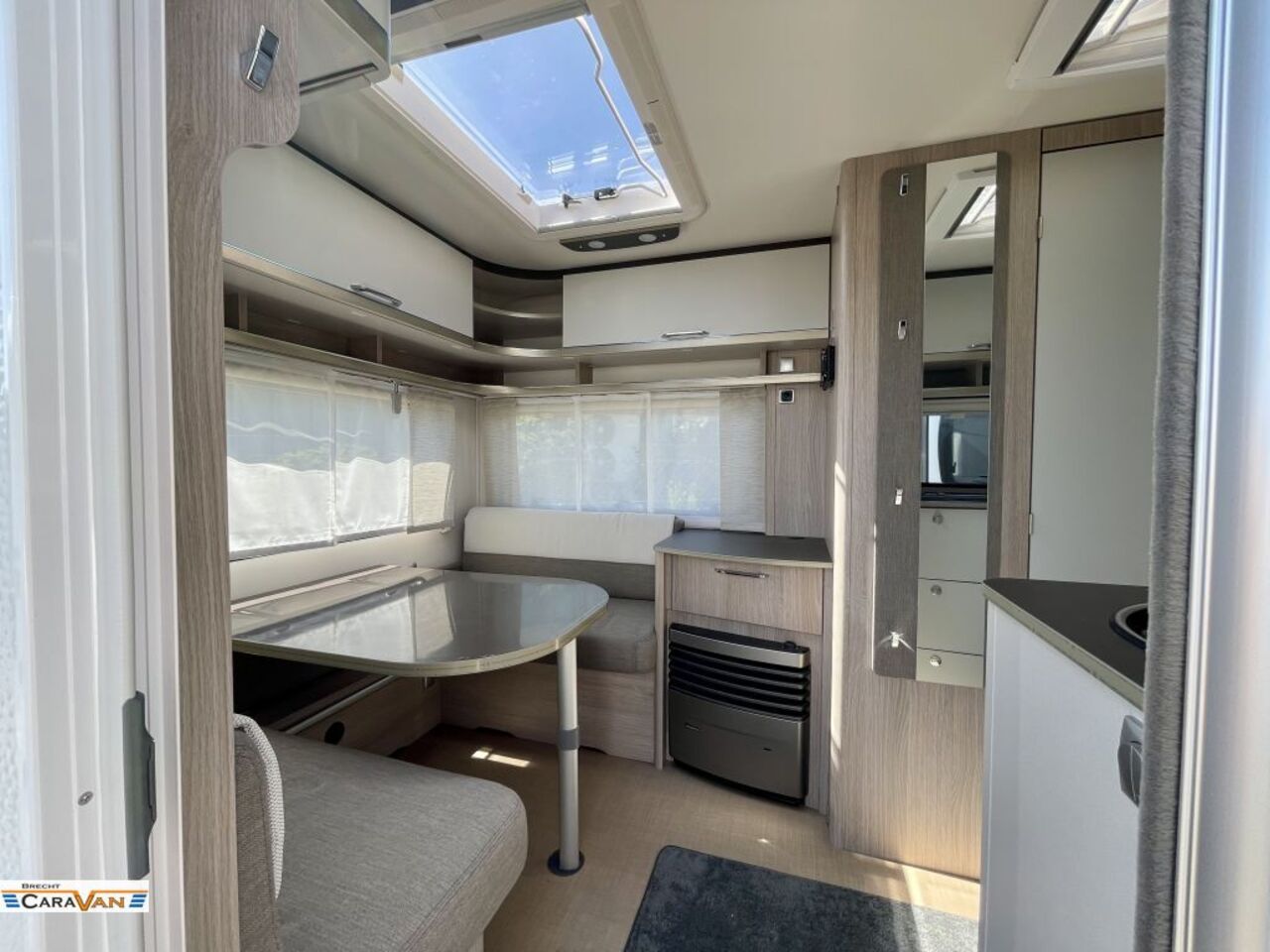 BÜRSTNER 460 TL 5627 Euro gespart - TOP Ausst. Ansicht 3 für Fahrzeugdetailseite