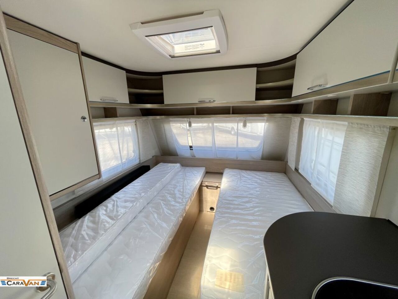 BÜRSTNER 460 TL 5627 Euro gespart - TOP Ausst. Ansicht 5 für Fahrzeugdetailseite