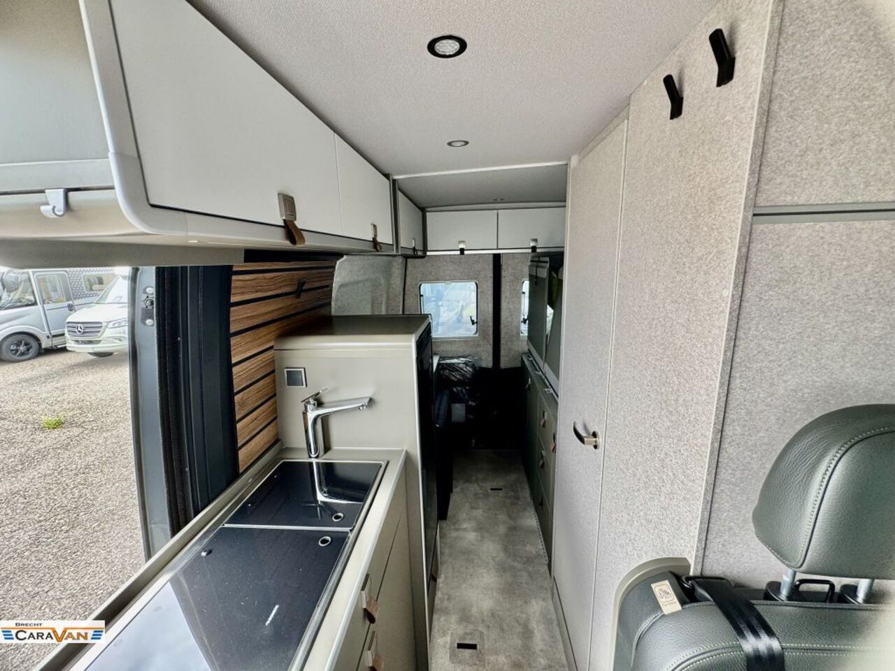 HYMER-ERIBA Grand Canyon S CrossOver SUPER SUMMER SALE Ansicht 5 für Fahrzeugdetailseite
