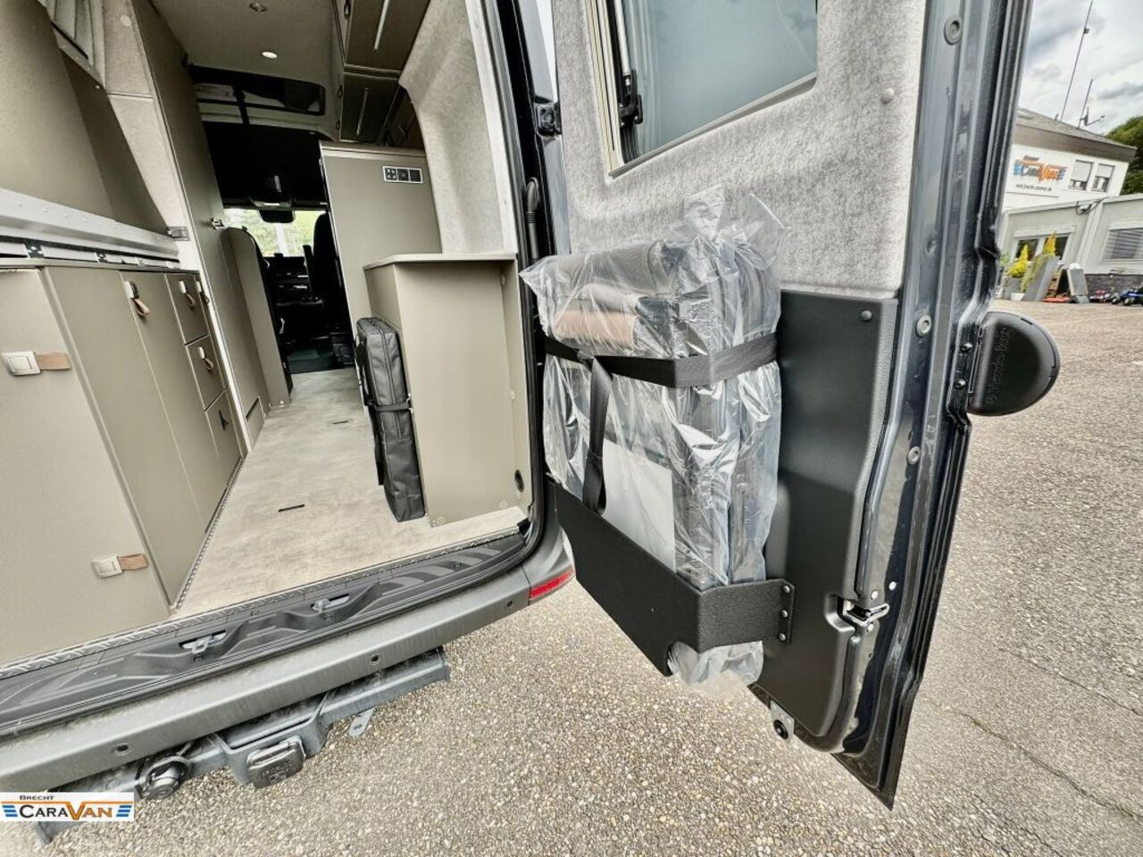 HYMER-ERIBA Grand Canyon S CrossOver SUPER SUMMER SALE Ansicht 9 für Fahrzeugdetailseite