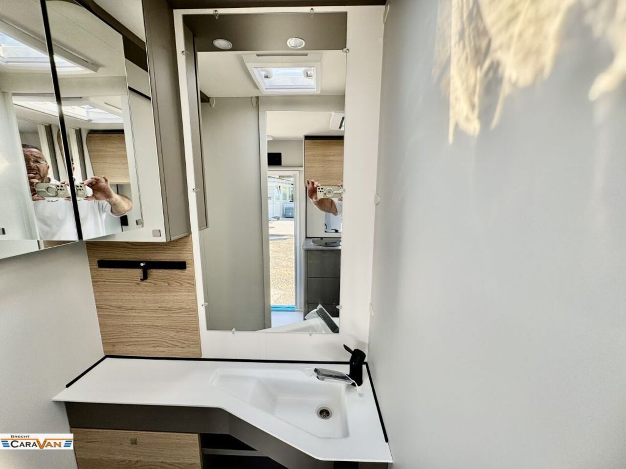 BÜRSTNER Plus 510 TK TOP Preis mit Kinderstockbett Ansicht 9 für Fahrzeugdetailseite
