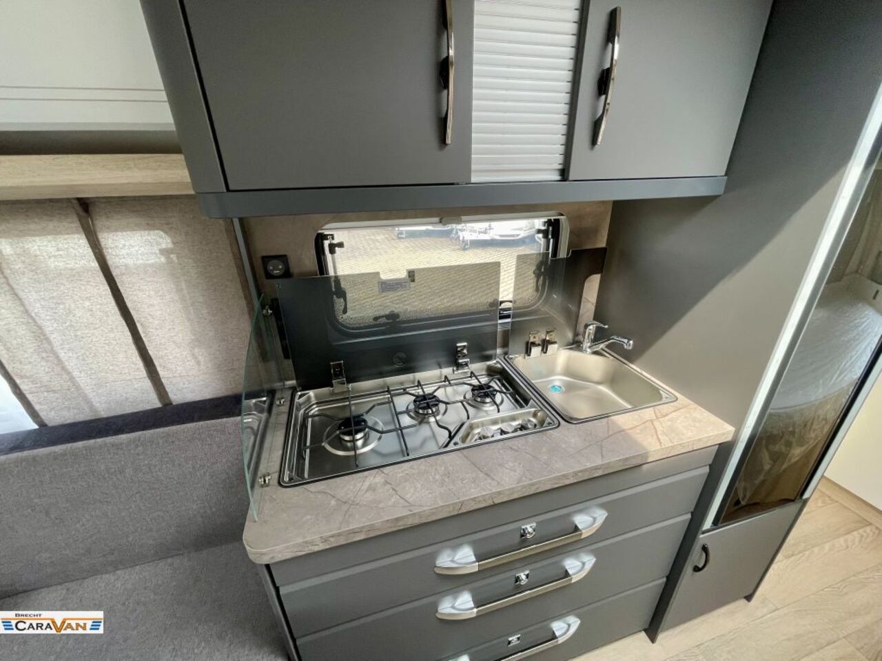 HOBBY 460 UFe IC-Line 4391 Eur sparen / Sondermodell Ansicht 6 für Fahrzeugdetailseite
