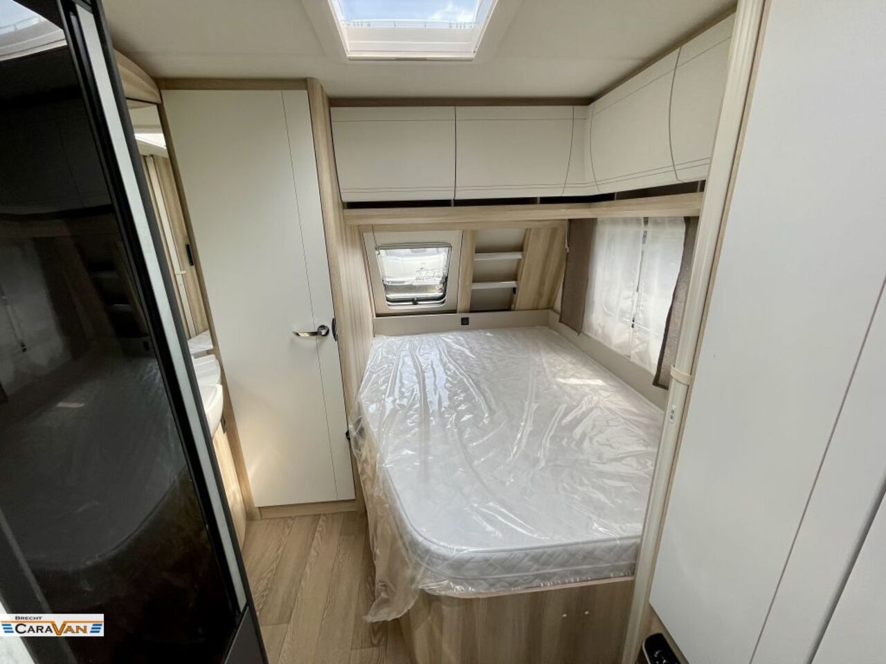 HOBBY 460 UFe IC-Line 4391 Eur sparen / Sondermodell Ansicht 7 für Fahrzeugdetailseite