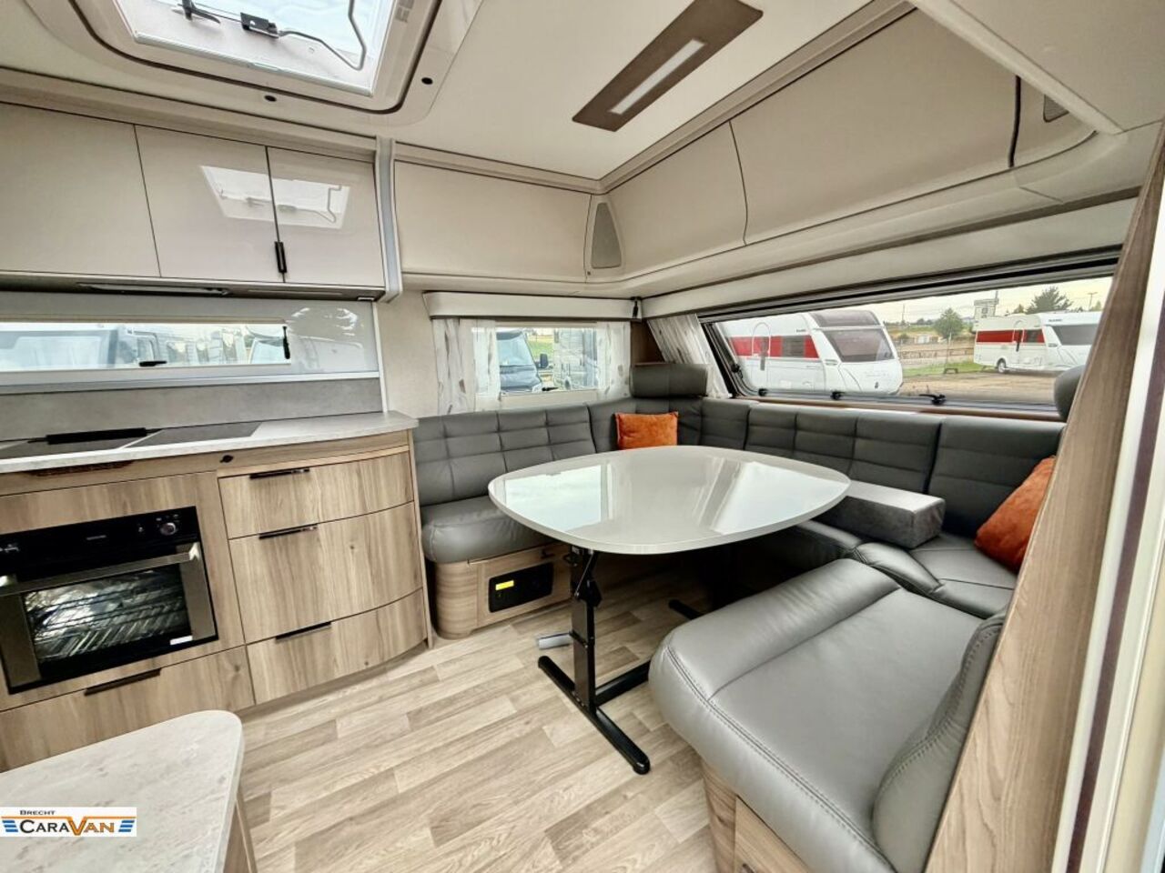 KABE 780 DGLE B10 Queensbett Ansicht 5 für Fahrzeugdetailseite